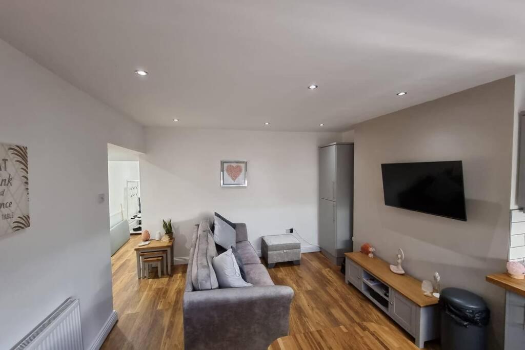 Holiday home Crystal - 5 Min Walk From Town Centre Holmfirth
