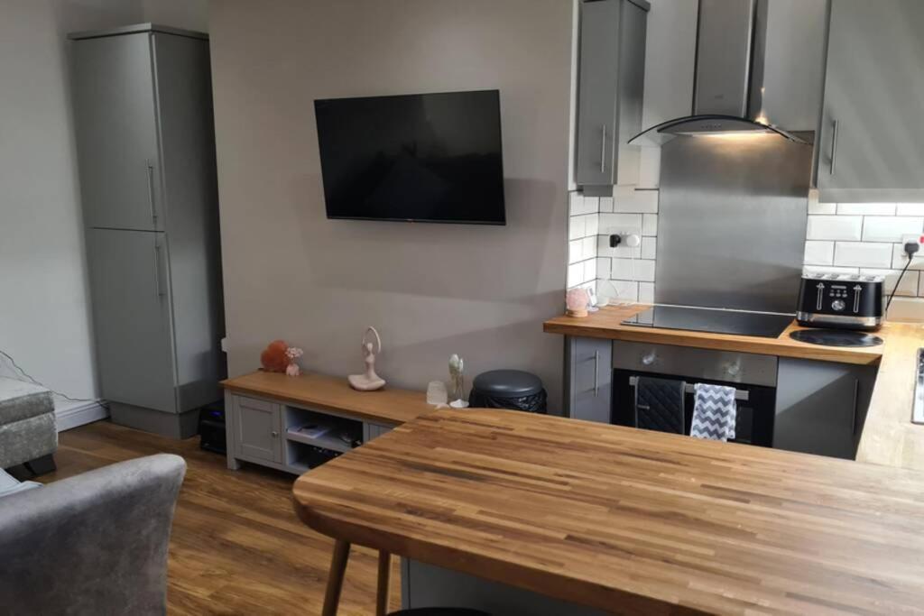 Crystal - 5 Min Walk From Town Centre Holmfirth